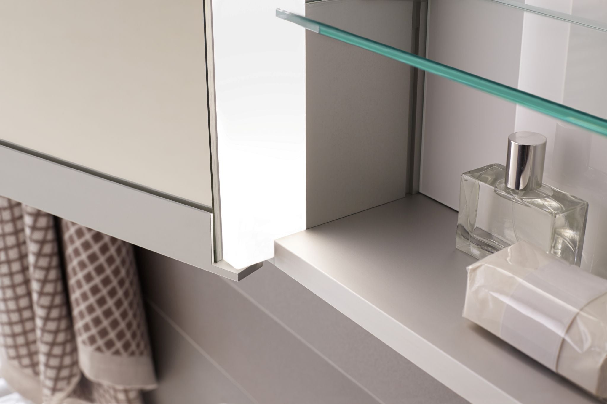 Keuco Royal Match Mirror cabinet Double-door wall-mounted