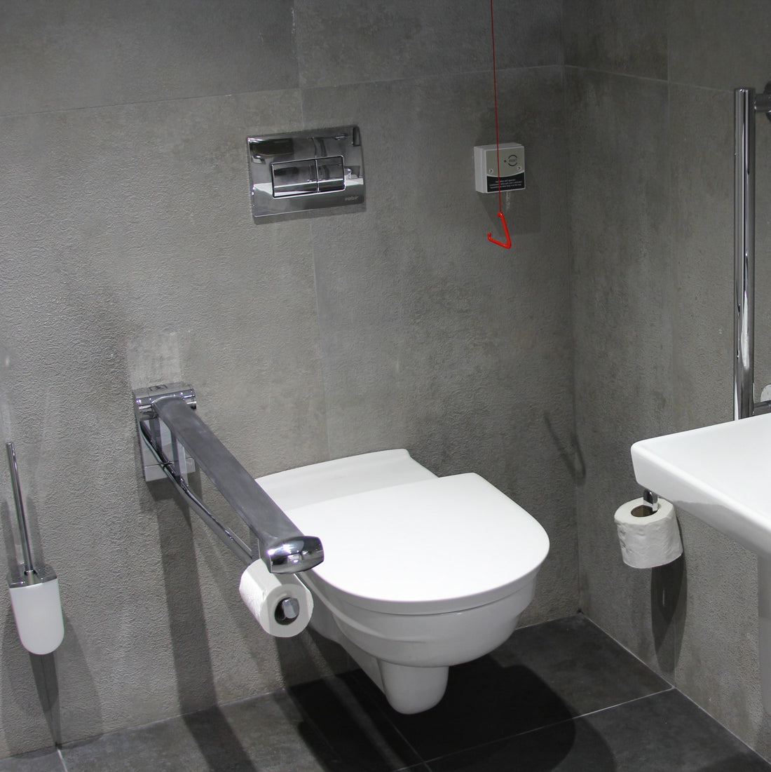 Keuco Plan Care Drop down supporting rail for washbasin - 700mm