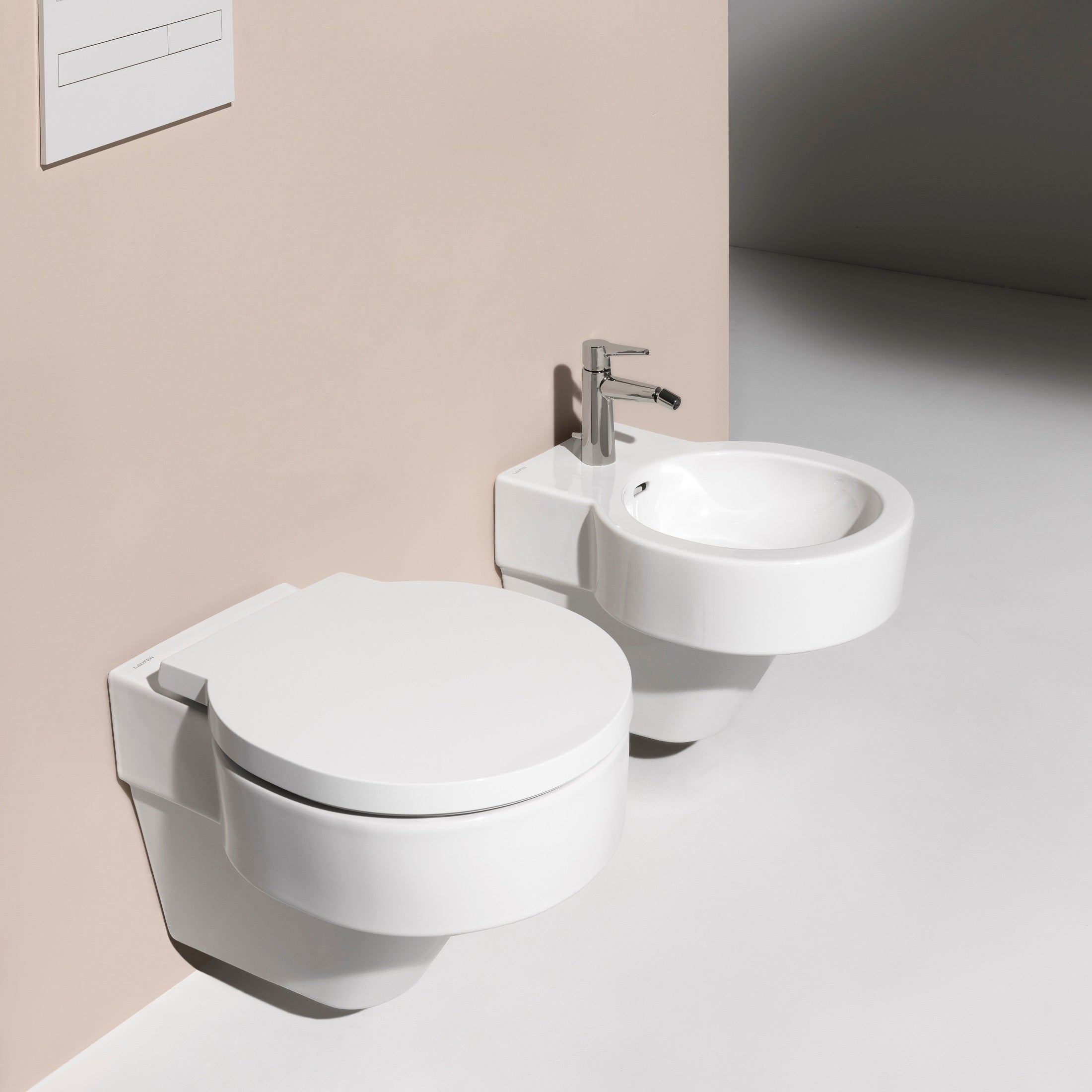 Laufen Val Rimless Wall-Hung WC