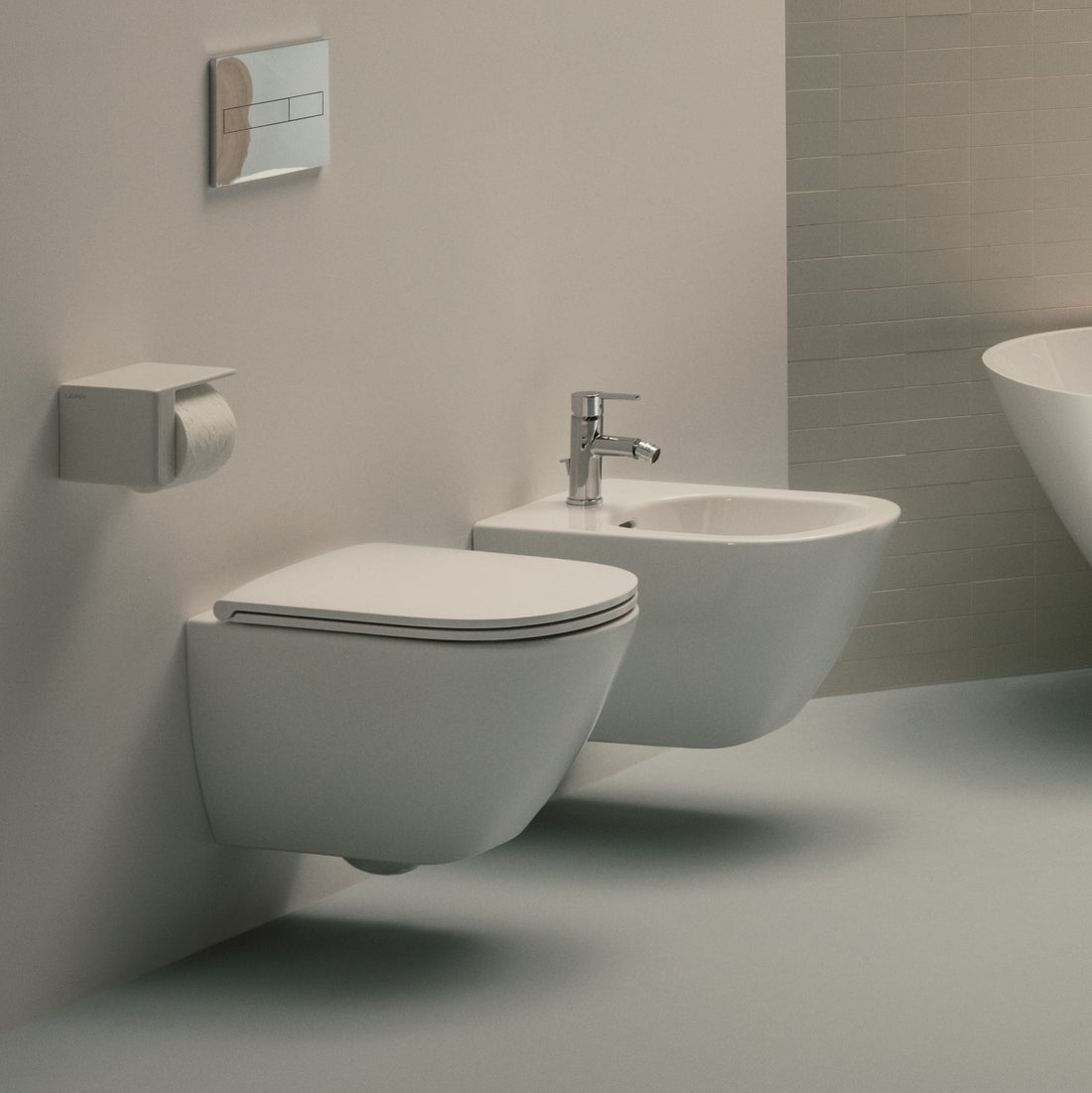 Laufen Lua Rimless Compact Wall-Hung WC