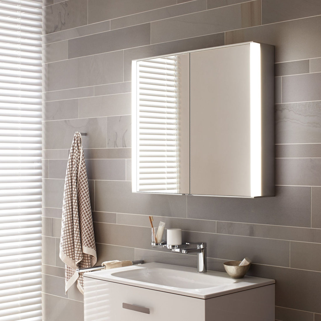 Keuco Royal Match Mirror cabinet Double-door wall-mounted