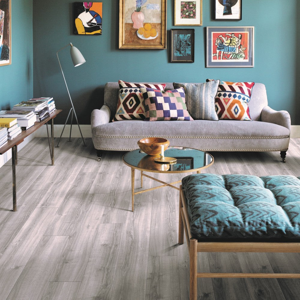 Kompact Klick Cedros Grey Oak vinyl living room with furniture 24935