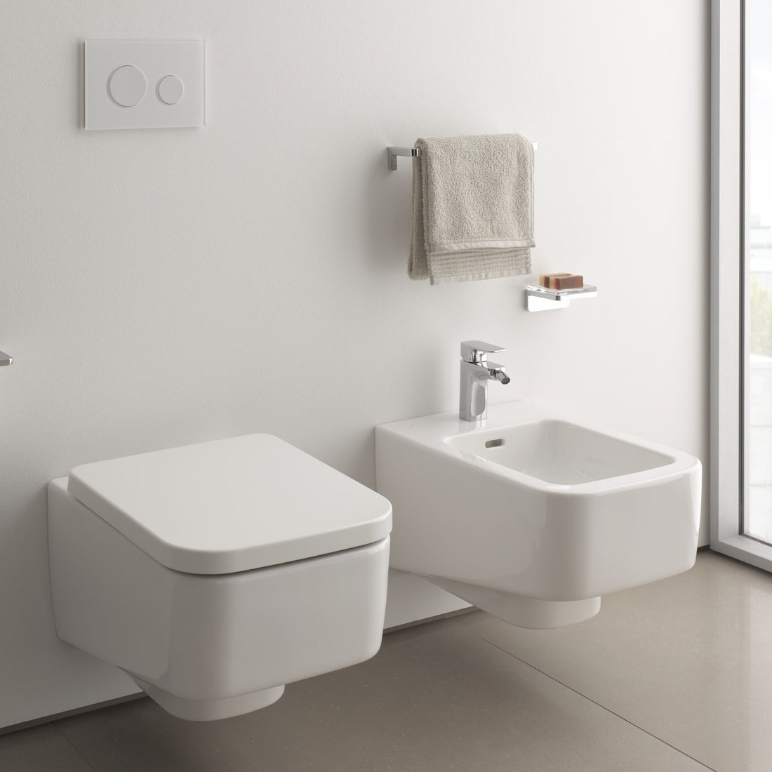 Laufen Pro S Rimless Wall-Hung WC
