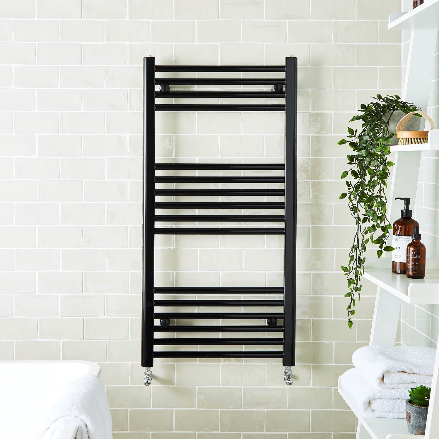 Stylish Small Black Bathroom Towel Radiator – Sleek & Functional Design