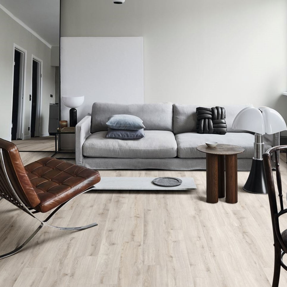 Kompact KlickFloor - Seratta Oak vinyl living room flooring with furniture 22926
