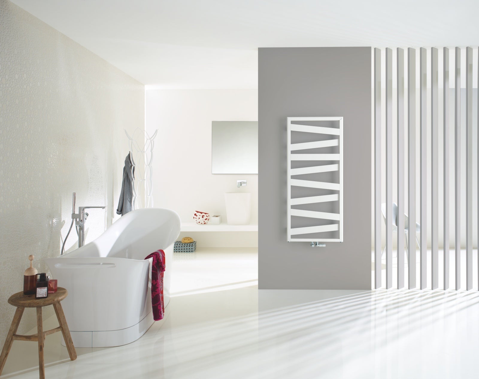 Zehnder Ribbon Towel Radiator White Gloss